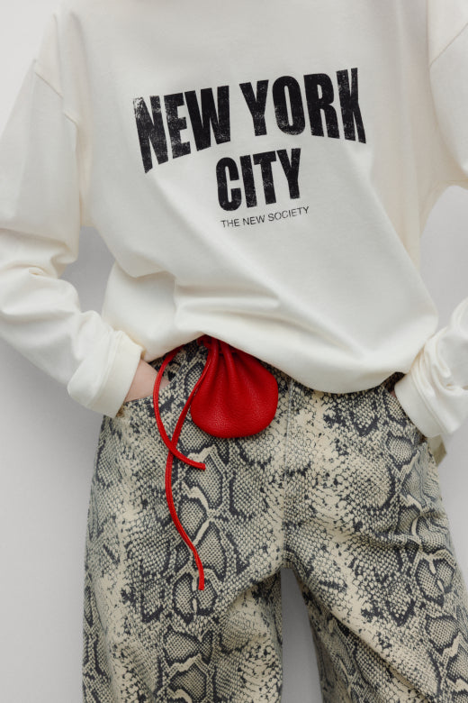 Kay Woman T-Shirt Whisper White| The new Society